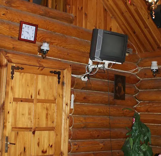 度假居 伊兹布希卡宾馆 里加